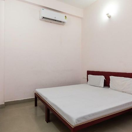 Spot On 48618 Vasundhara Gardens Hotel Бопал Екстериор снимка